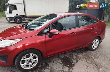 Седан Ford Fiesta 2013 в Киеве