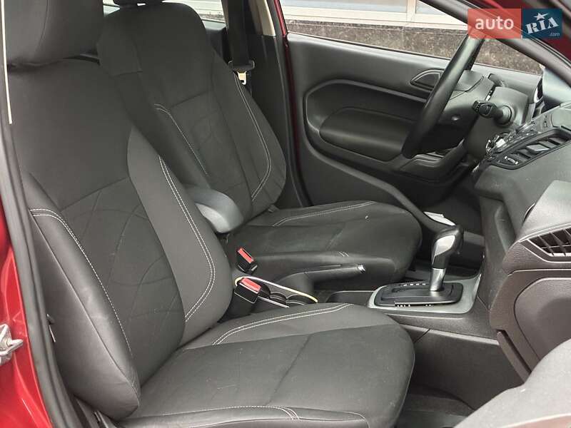 Седан Ford Fiesta 2014 в Києві