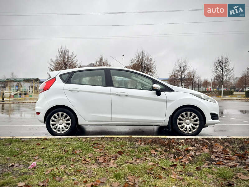 Хетчбек Ford Fiesta 2017 в Бучі фото 2 Хетчбек Ford Fiesta 2017 в Бучі