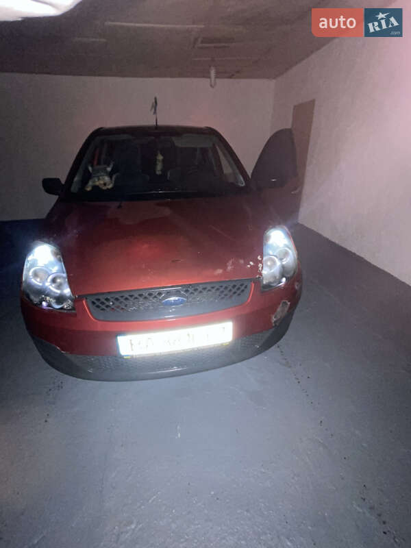 Хэтчбек Ford Fiesta 2006 в Знаменке фото Хэтчбек Ford Fiesta 2006 в Знаменке