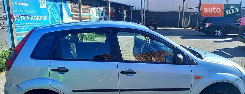 Хэтчбек Ford Fiesta 2005 в Харькове фото 2 Хэтчбек Ford Fiesta 2005 в Харькове