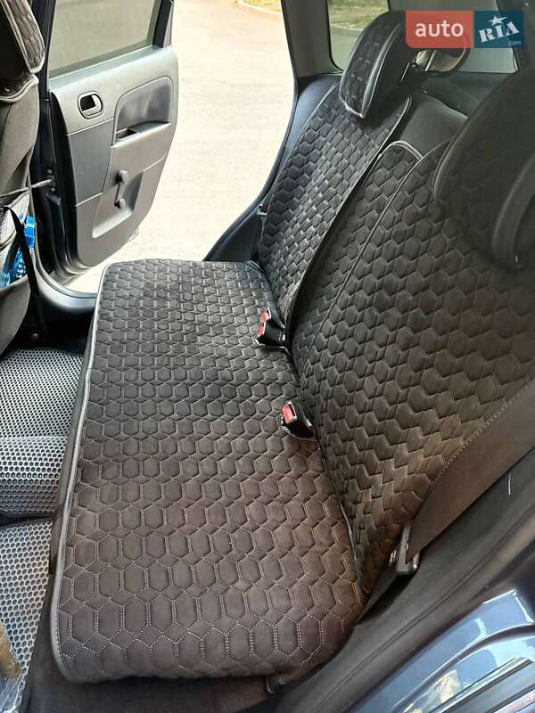 Хэтчбек Ford Fiesta 2008 в Николаеве