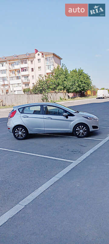 Хэтчбек Ford Fiesta 2016 в Умани