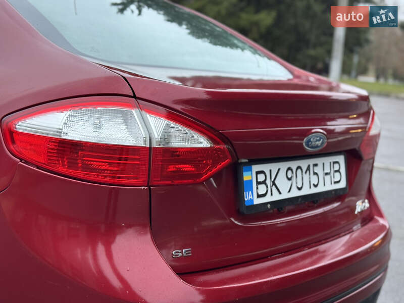 Седан Ford Fiesta 2014 в Ровно фото 7 Седан Ford Fiesta 2014 в Ровно