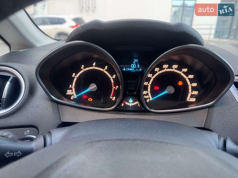 Хетчбек Ford Fiesta 2013 в Рівному