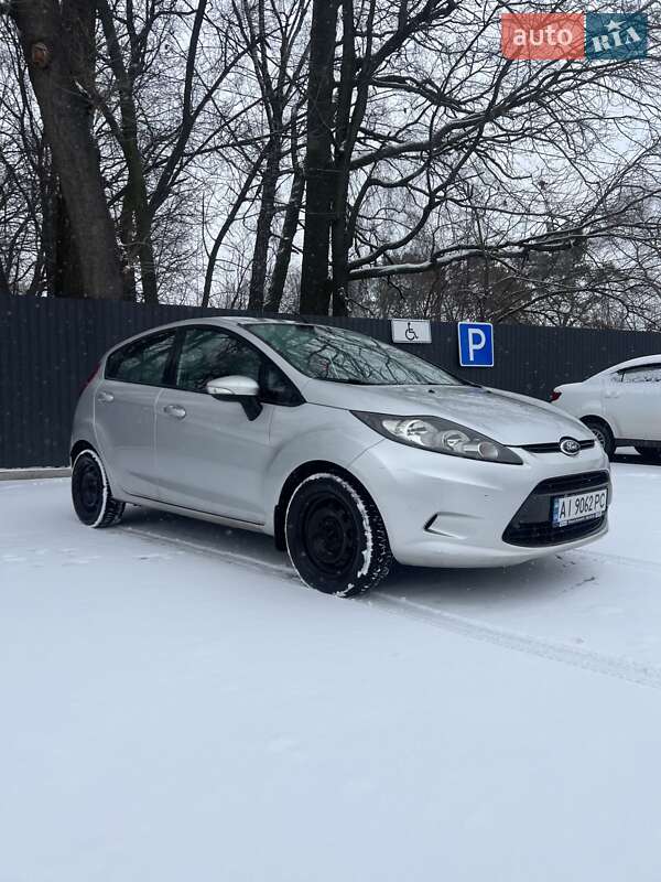 Хэтчбек Ford Fiesta 2011 в Броварах фото 2 Хэтчбек Ford Fiesta 2011 в Броварах