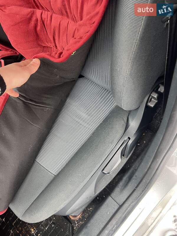 Хэтчбек Ford Fiesta 2011 в Броварах фото 18 Хэтчбек Ford Fiesta 2011 в Броварах