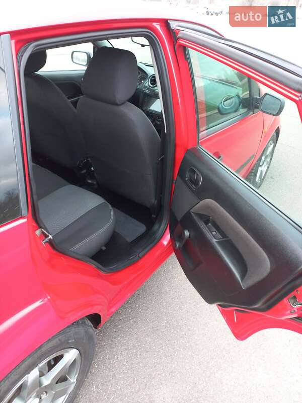 Хетчбек Ford Fiesta 2007 в Кривому Розі