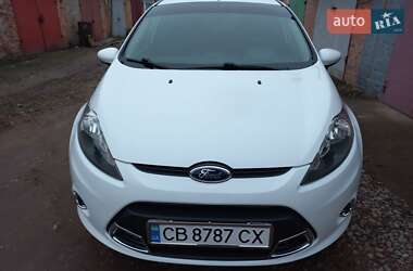 Хэтчбек Ford Fiesta 2012 в Прилуках