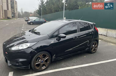 Хэтчбек Ford Fiesta 2018 в Киеве