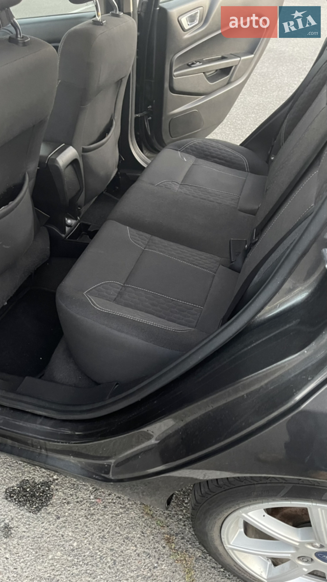 2016 Ford Fiesta - мініатюра 8