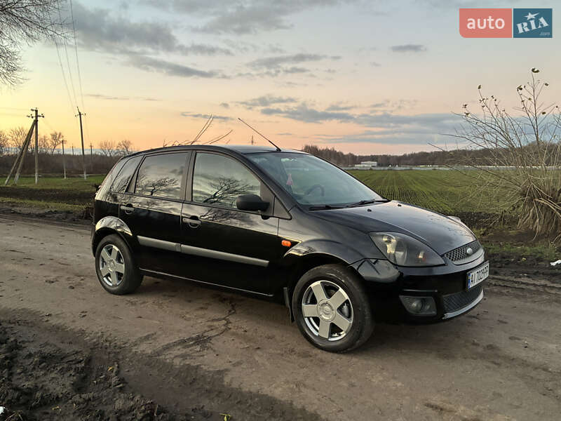 Хетчбек Ford Fiesta 2008 в Фастові