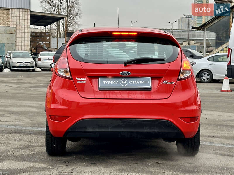 Хэтчбек Ford Fiesta 2013 в Киеве