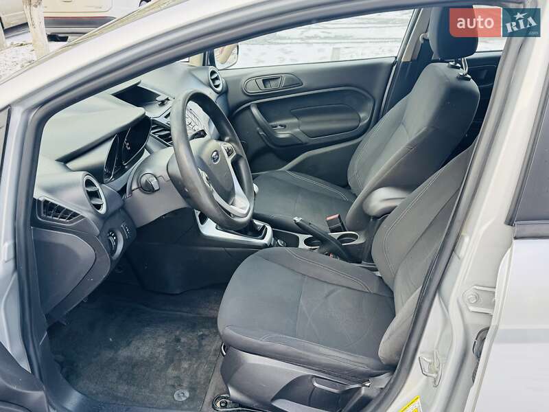 Седан Ford Fiesta 2018 в Києві