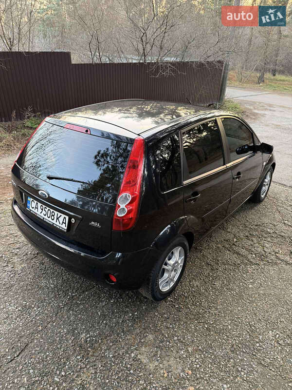 Хетчбек Ford Fiesta 2007 в Києві