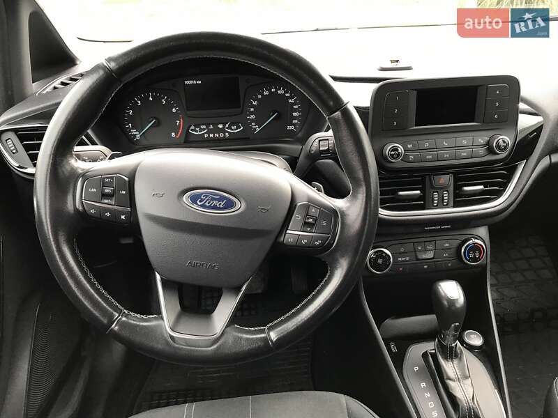 Хэтчбек Ford Fiesta 2018 в Киеве фото 18 Хэтчбек Ford Fiesta 2018 в Киеве