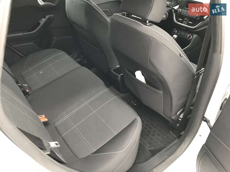 Хэтчбек Ford Fiesta 2018 в Киеве фото 28 Хэтчбек Ford Fiesta 2018 в Киеве