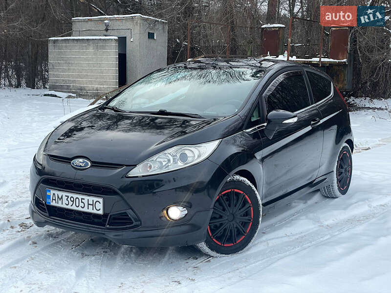 Хетчбек Ford Fiesta 2008 в Житомирі