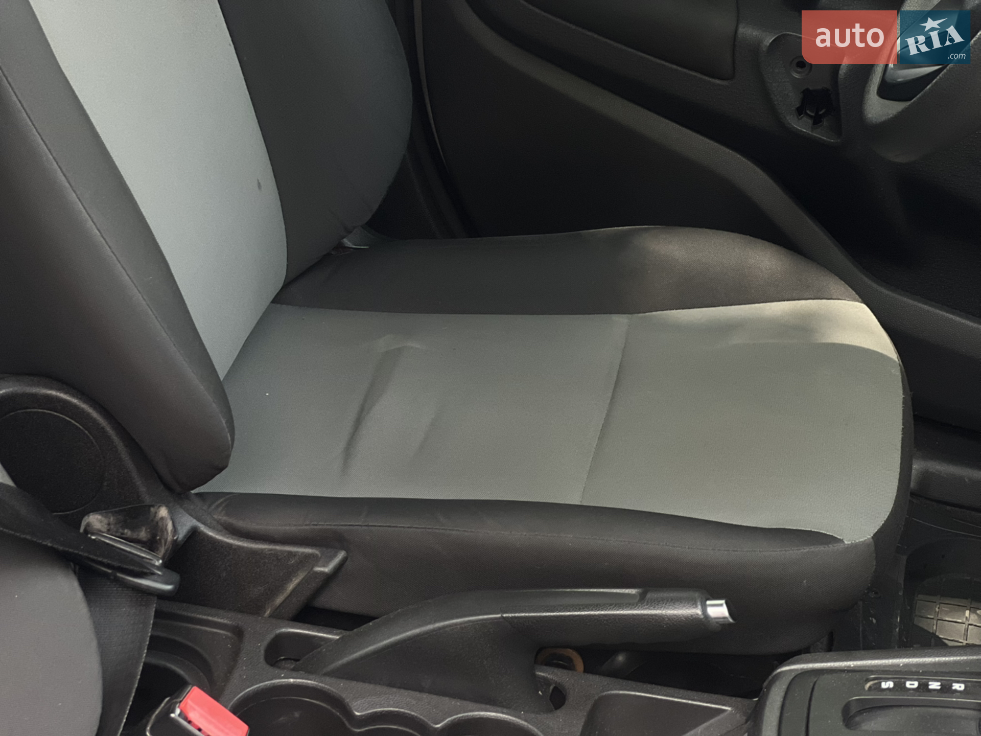 2015 Ford Fiesta - мініатюра 9