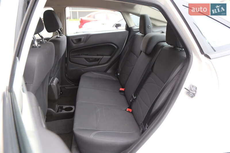 Седан Ford Fiesta 2018 в Киеве