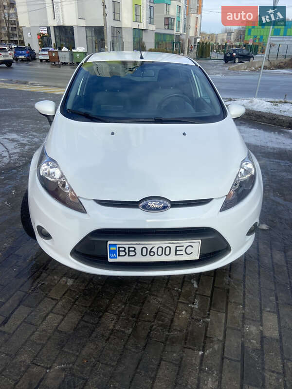 Хетчбек Ford Fiesta 2011 в Дніпрі