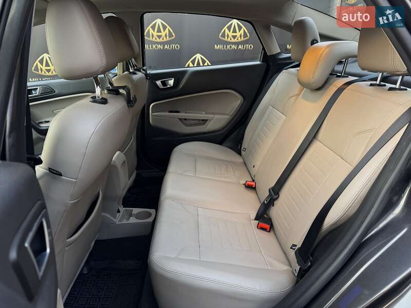 Седан Ford Fiesta 2017 в Києві