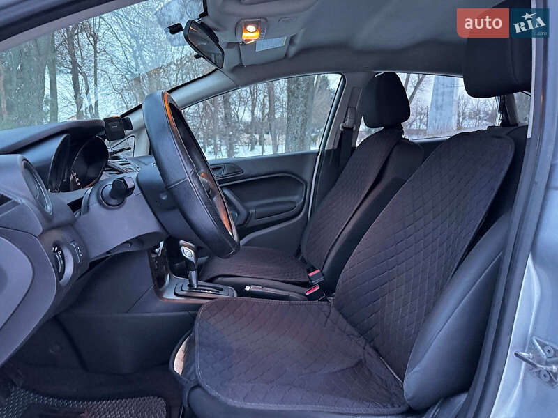 Седан Ford Fiesta 2016 в Киеве фото 19 Седан Ford Fiesta 2016 в Киеве