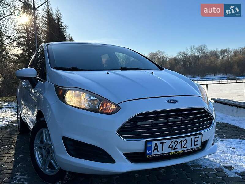 Хетчбек Ford Fiesta 2018 в Івано-Франківську