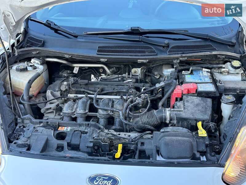 Хетчбек Ford Fiesta 2018 в Івано-Франківську