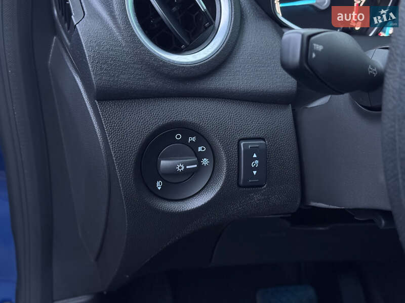 Хетчбек Ford Fiesta 2018 в Києві