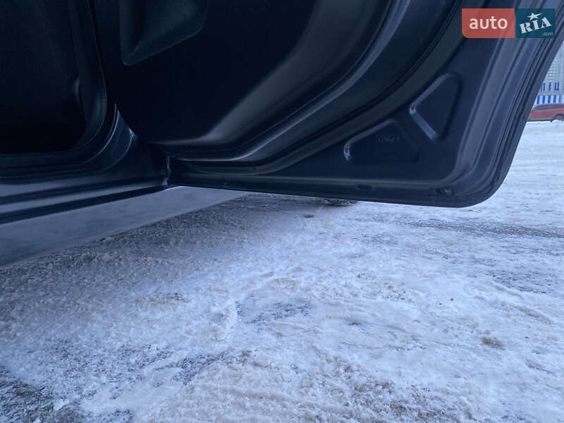 Хетчбек Ford Fiesta 2005 в Києві