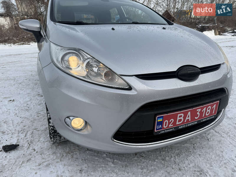 Хэтчбек Ford Fiesta 2010 в Виннице