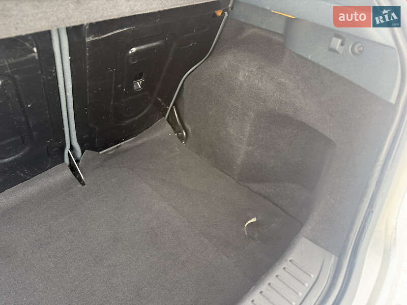 Хэтчбек Ford Fiesta 2010 в Виннице