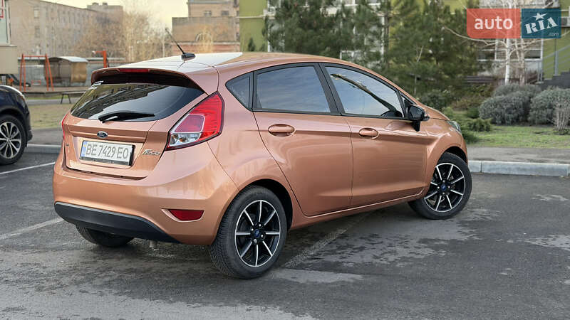 Седан Ford Fiesta 2016 в Миколаєві