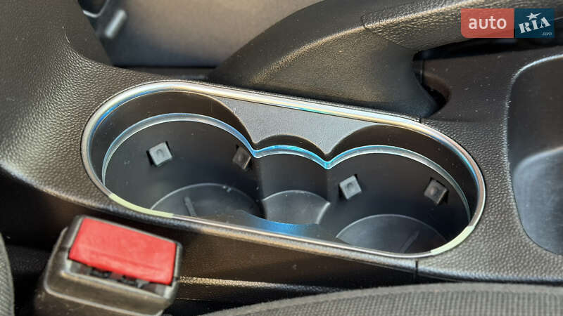 Седан Ford Fiesta 2016 в Миколаєві