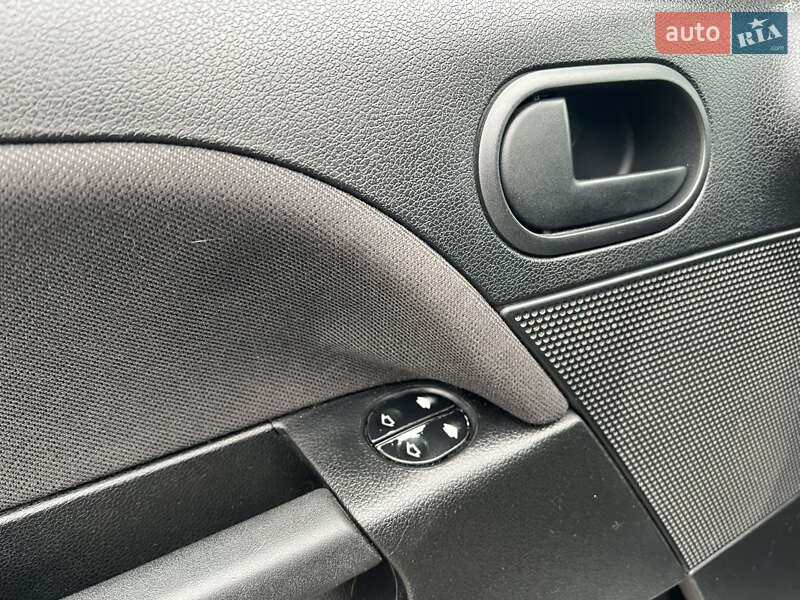 Хетчбек Ford Fiesta 2008 в Миколаєві