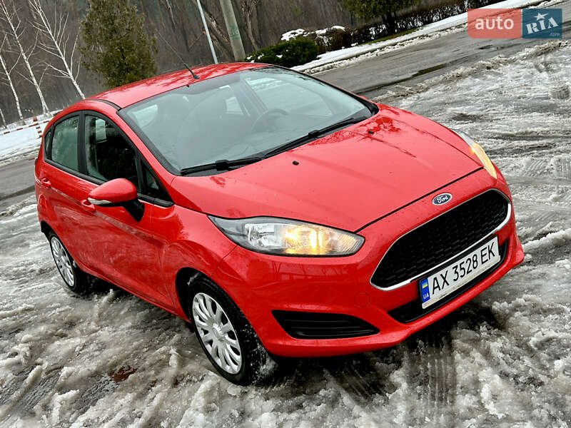 Хэтчбек Ford Fiesta 2016 в Харькове