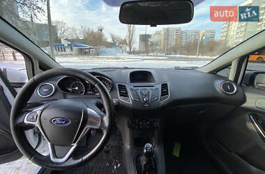 Хетчбек Ford Fiesta 2017 в Черкасах