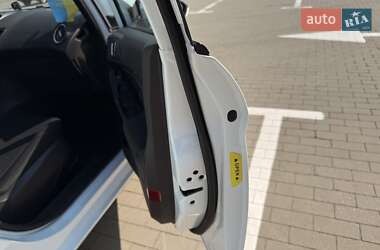 Хэтчбек Ford Fiesta 2013 в Киеве