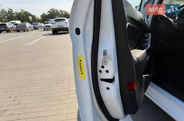 Хэтчбек Ford Fiesta 2013 в Киеве