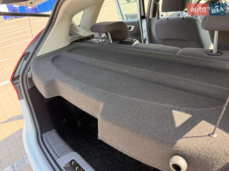 Хетчбек Ford Fiesta 2013 в Києві