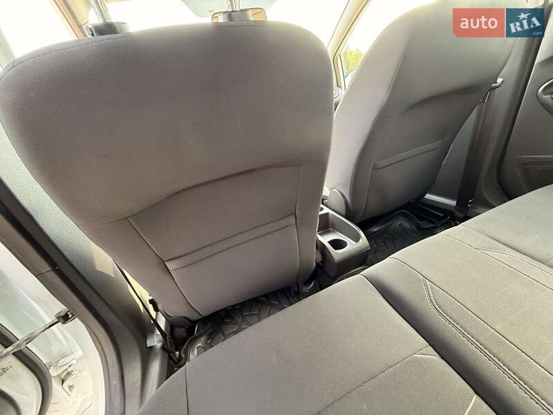 Хетчбек Ford Fiesta 2013 в Києві