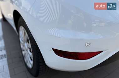 Хэтчбек Ford Fiesta 2013 в Киеве