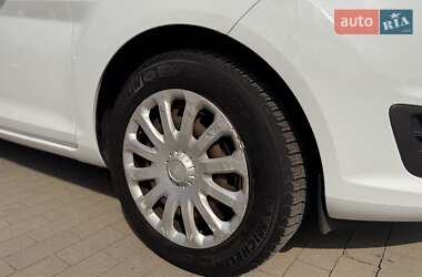 Хэтчбек Ford Fiesta 2013 в Киеве