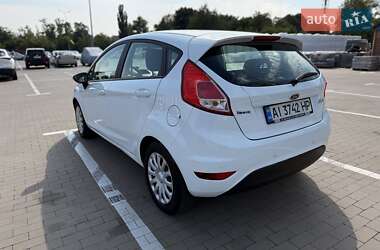 Хэтчбек Ford Fiesta 2013 в Киеве