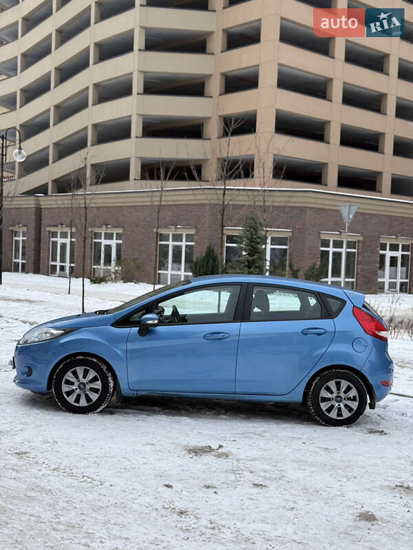 Хэтчбек Ford Fiesta 2012 в Шполе фото 4 Хэтчбек Ford Fiesta 2012 в Шполе