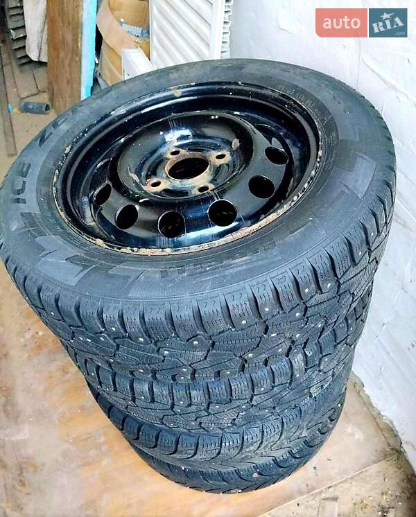 Хетчбек Ford Fiesta 2004 в Харкові фото 5 Хетчбек Ford Fiesta 2004 в Харкові