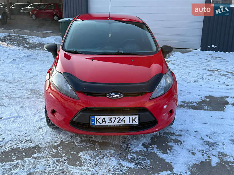 Хэтчбек Ford Fiesta 2012 в Золотоноше фото 2 Хэтчбек Ford Fiesta 2012 в Золотоноше