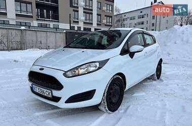 Хетчбек Ford Fiesta 2016 в Львові