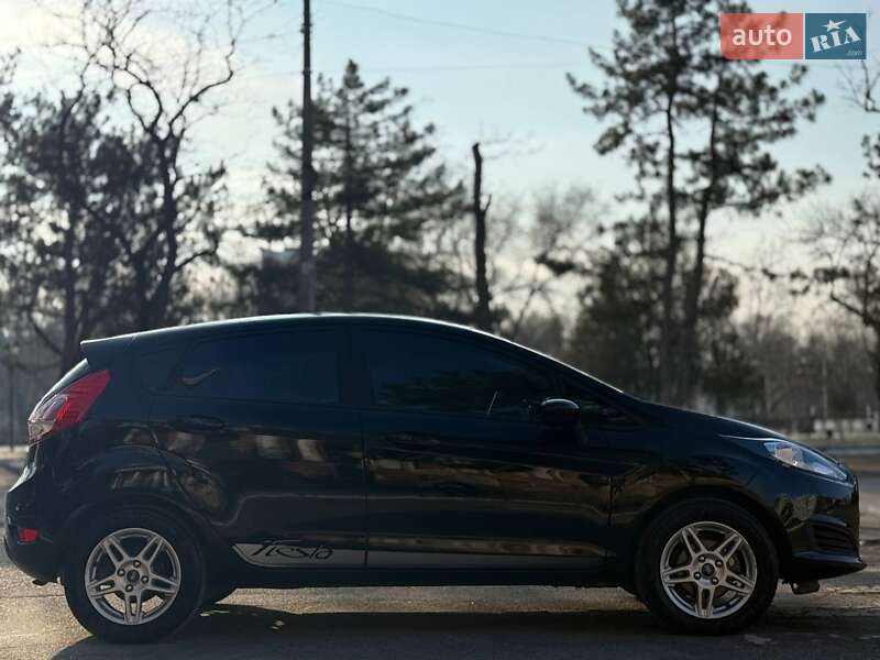 Хэтчбек Ford Fiesta 2019 в Николаеве